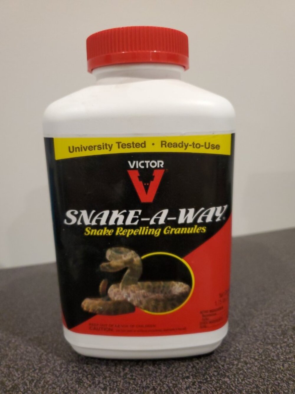 Victor Snake-A-Way Granules 1.75 lb Outdoor Snake Repellent